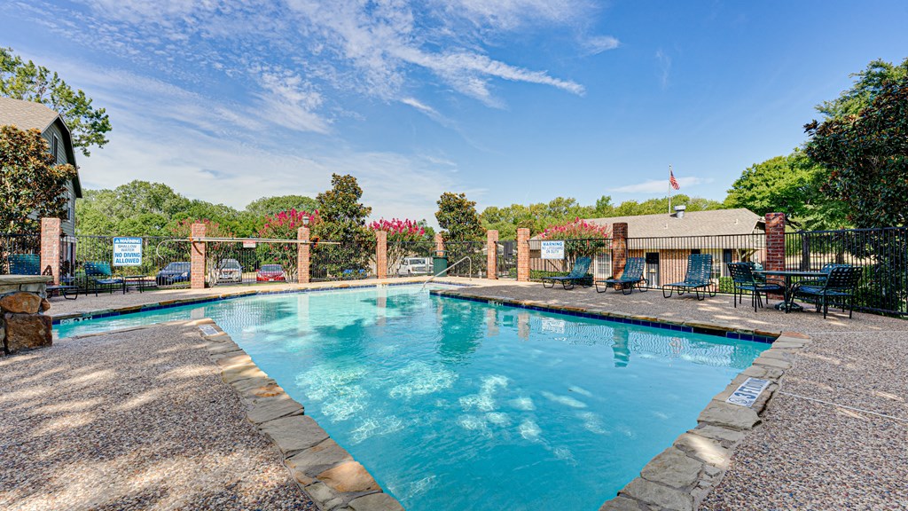 Arbors Of Cleburne Apartments, 815 Woodard Ave., Cleburne, TX RentCafe